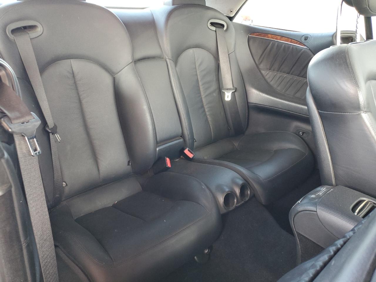 2009 Mercedes-Benz Clk 350 VIN: WDBTK56F49T104811 Lot: 90351105