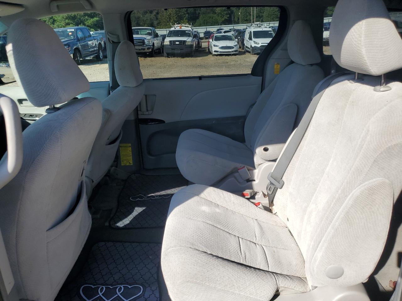 2014 Toyota Sienna Le VIN: 5TDKK3DC5ES486804 Lot: 71993975