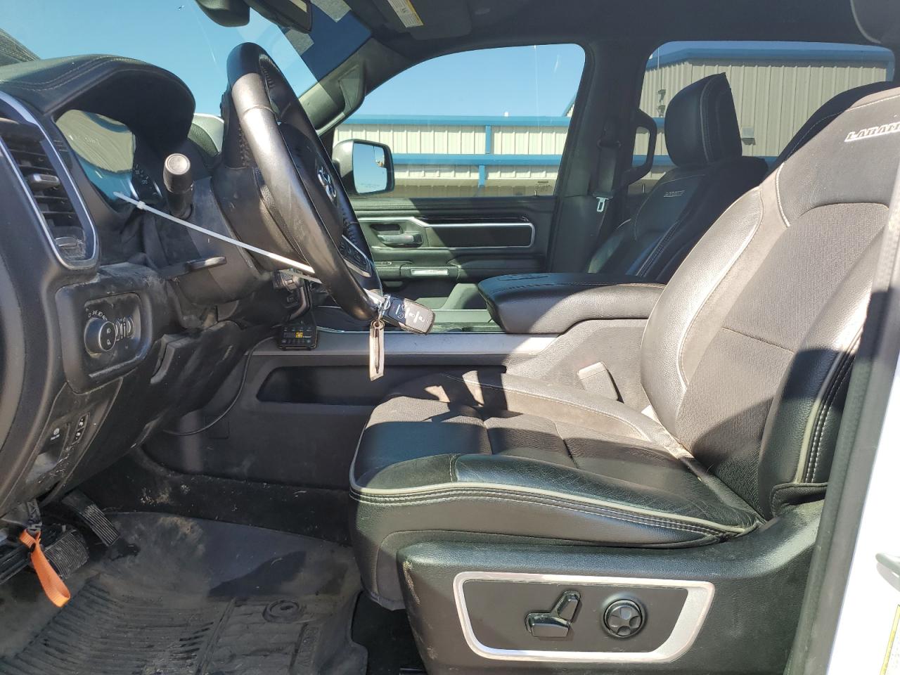 2020 Ram 1500 Laramie VIN: 1C6SRFJT2LN288032 Lot: 86774225