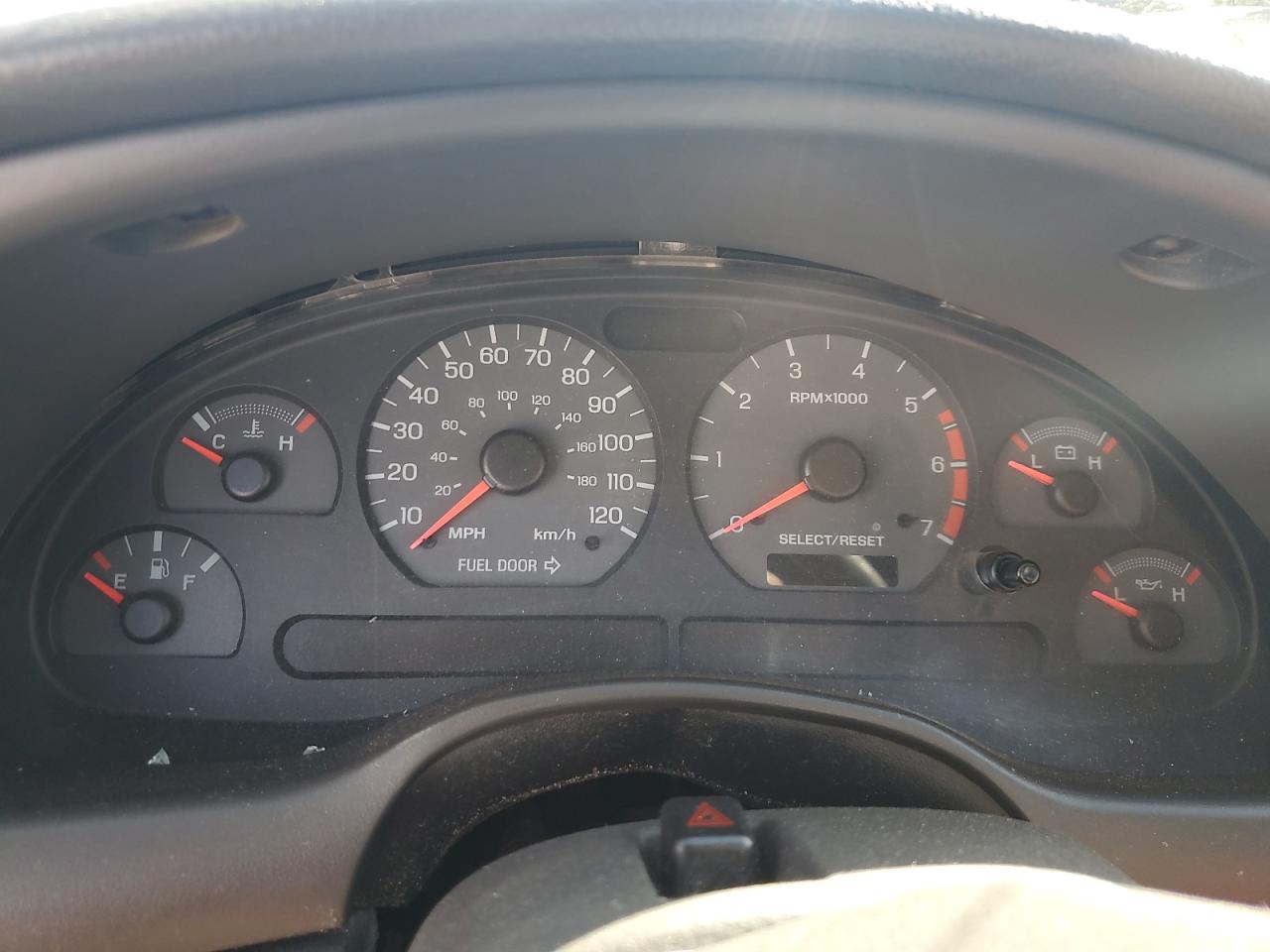 2002 Ford Mustang VIN: 1FAFP40412F146087 Lot: 82008065