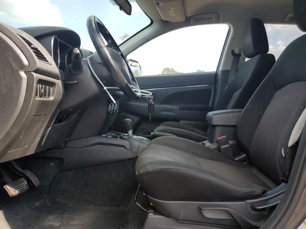 2017 Mitsubishi Outlander Sport Es VIN: JA4AP3AU0HZ014050 Lot: 82188955