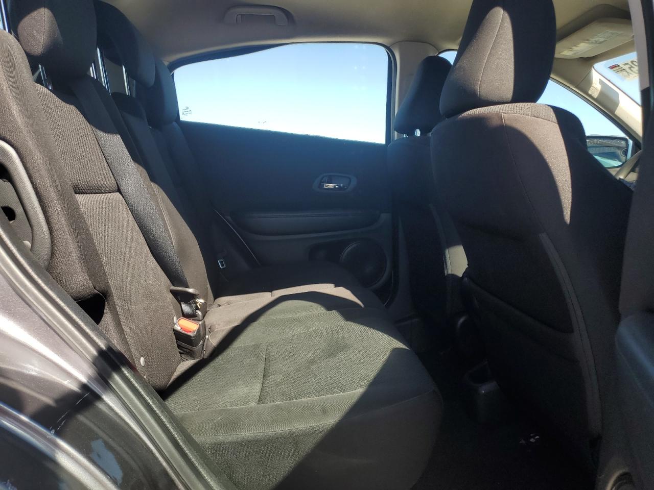 2016 Honda Hr-V Lx VIN: 3CZRU5H32GM703916 Lot: 86299725