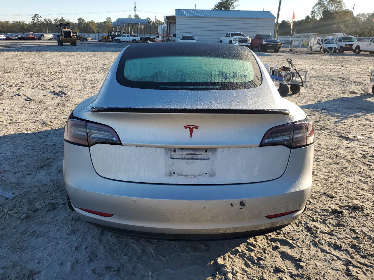 2018 Tesla Model 3 VIN: 5YJ3E1EA5JF044021 Lot: 82595655