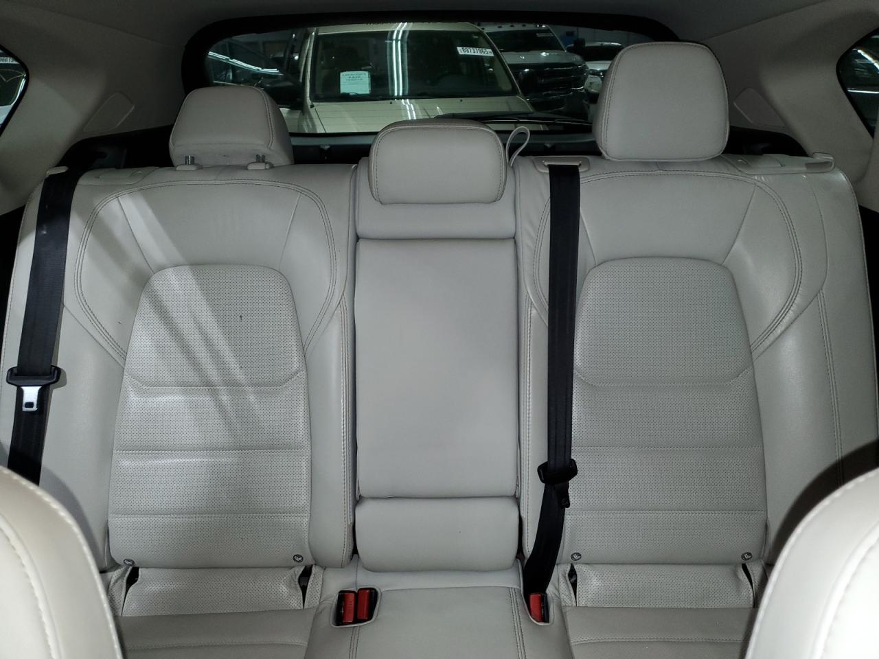 2018 Mazda Cx-5 Grand Touring VIN: JM3KFBDM8J0300295 Lot: 82679295