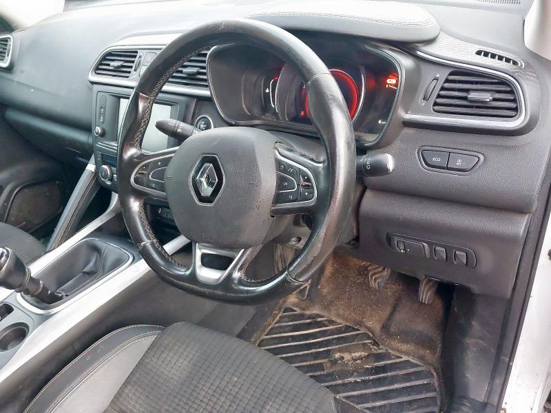 2018 RENAULT KADJAR 1.2 TCE SIGNATURE NAV 5DR
