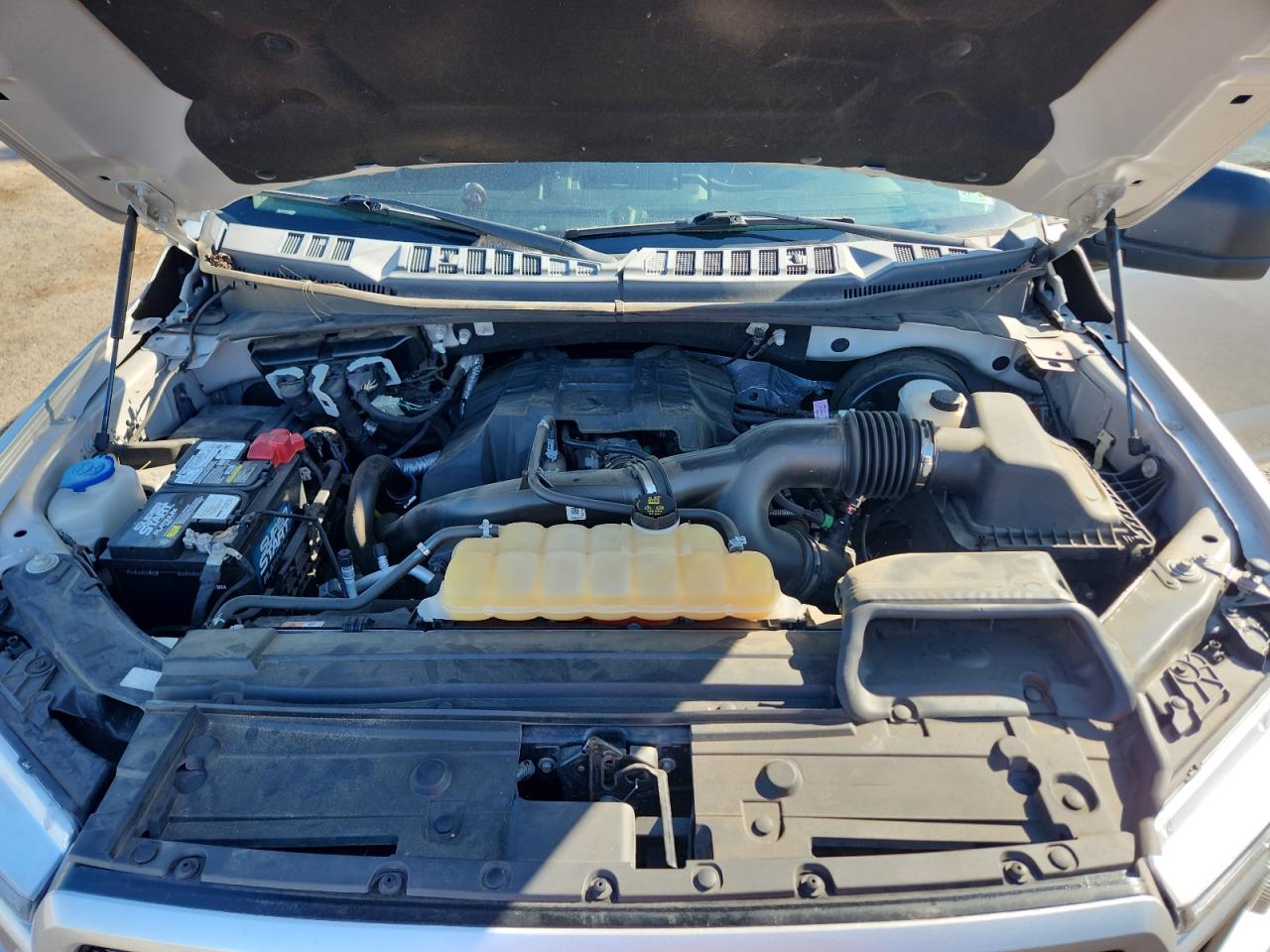 2018 Ford F150 Super Cab VIN: 1FTEX1CP5JKE34209 Lot: 85828295