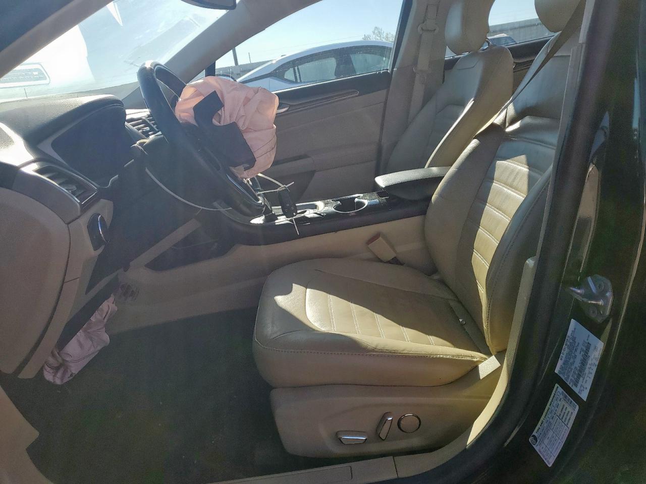 2014 Ford Fusion Se VIN: 3FA6P0HD7ER377256 Lot: 90816995