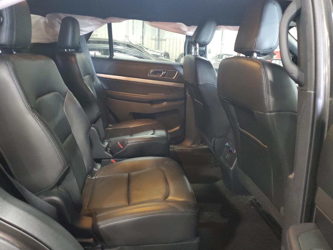 2018 Ford Explorer Xlt VIN: 1FM5K8D82JGB31403 Lot: 85719975