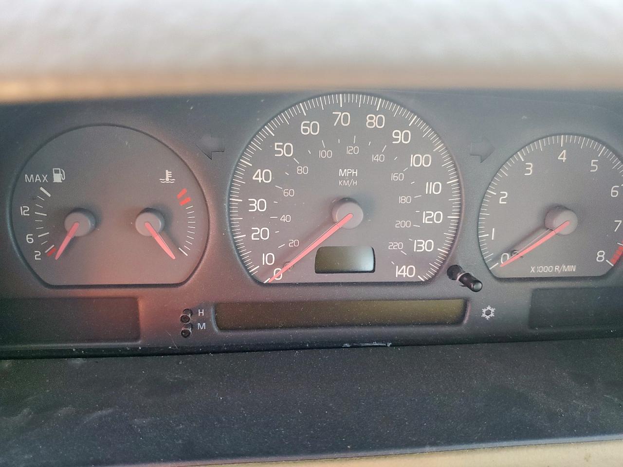 1999 Volvo S70 VIN: YV1LS55A9X2621154 Lot: 82239285