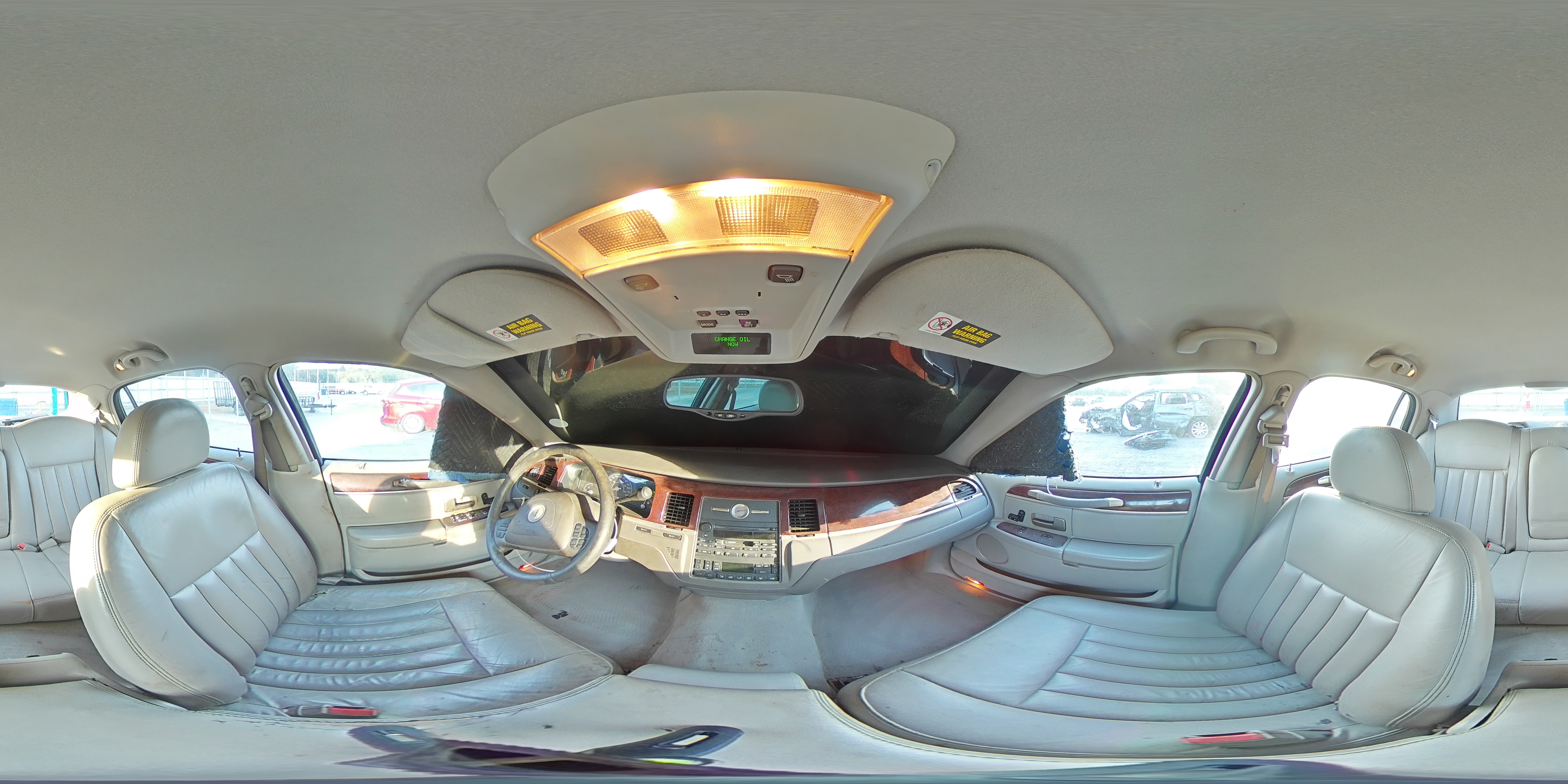 2003 Lincoln Town Car Executive VIN: 1LNHM81W93Y667014 Lot: 84549395