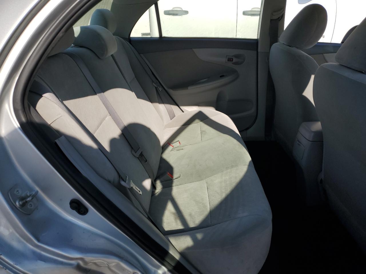 2009 Toyota Corolla Base VIN: JTDBL40E79J017713 Lot: 90892805