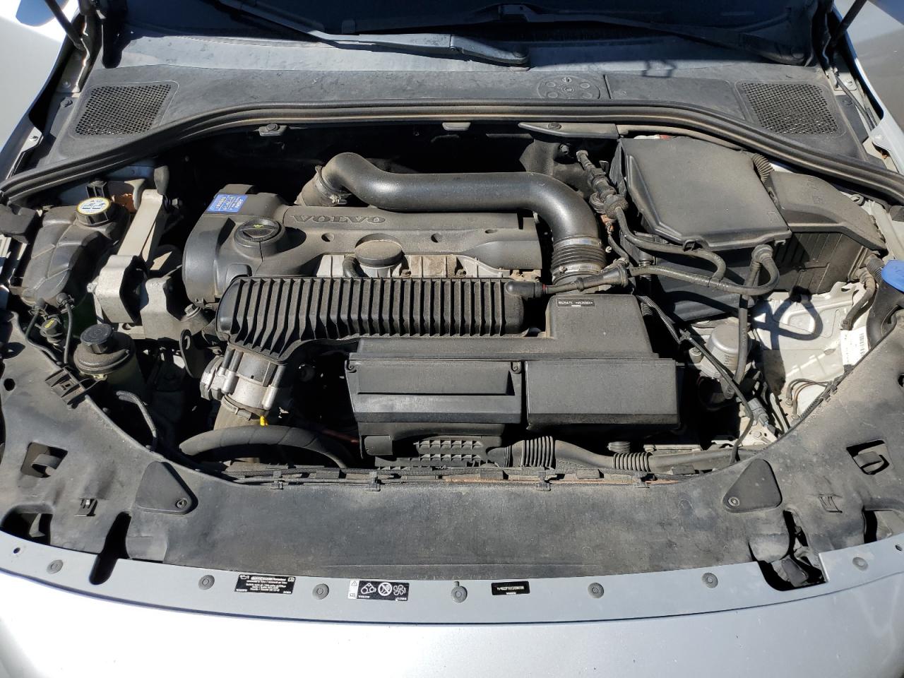 2012 Volvo S60 T5 VIN: YV1622FS2C2098556 Lot: 84709205