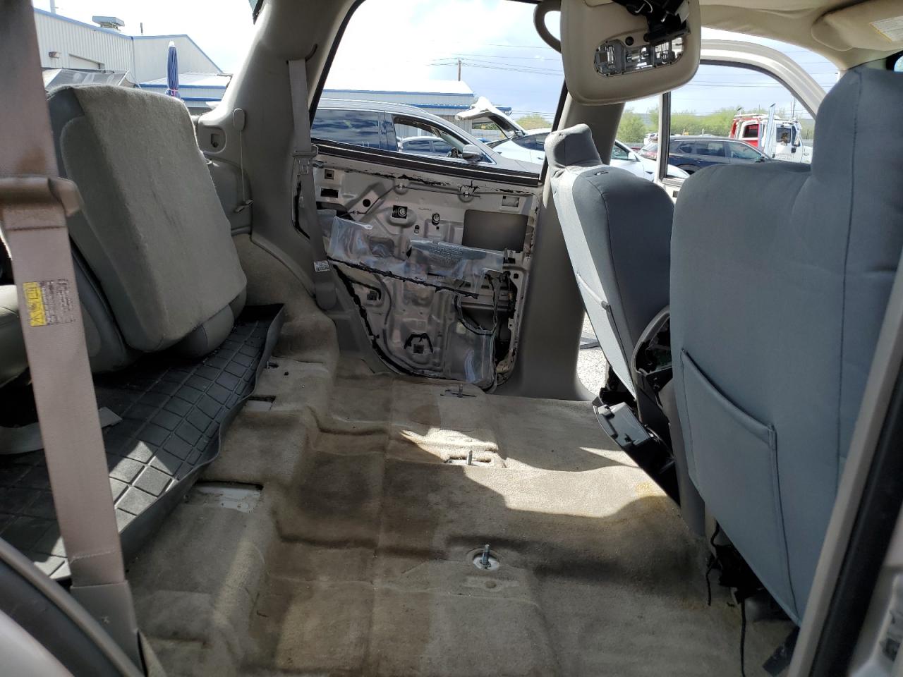 2005 Chevrolet Tahoe K1500 VIN: 1GNEK13T55R211314 Lot: 86288565