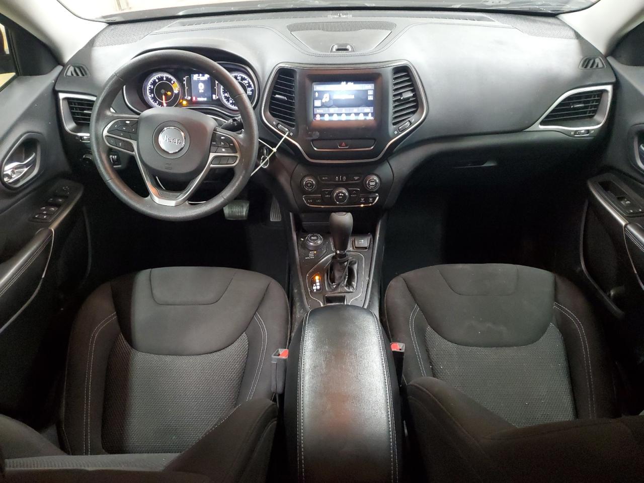 2019 Jeep Cherokee Latitude VIN: 1C4PJMCB7KD311422 Lot: 82602625