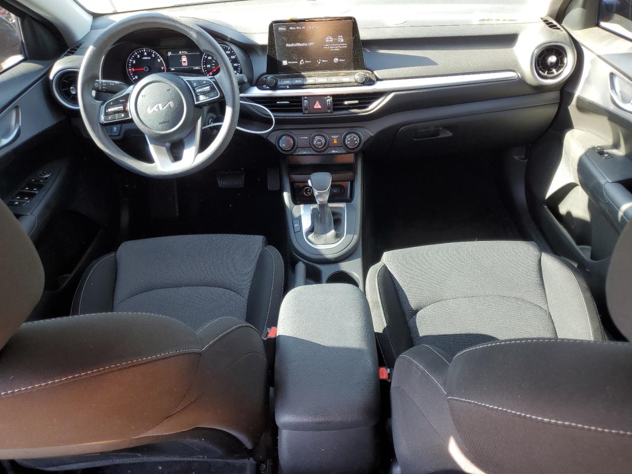 2024 Kia Forte Lx VIN: 3KPF24AD9RE713657 Lot: 87466895