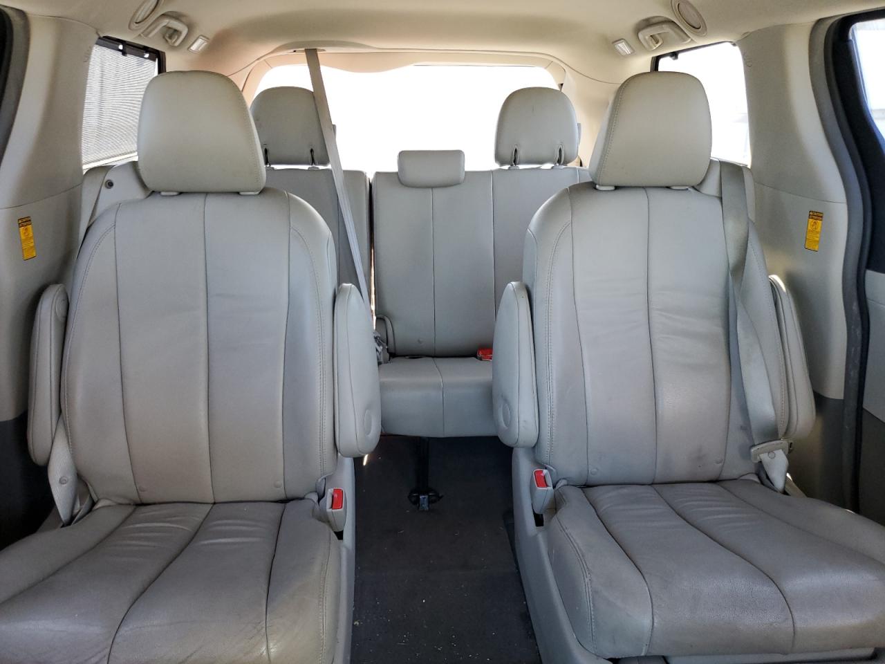 2014 Toyota Sienna Xle VIN: 5TDDK3DC0ES080051 Lot: 85374545