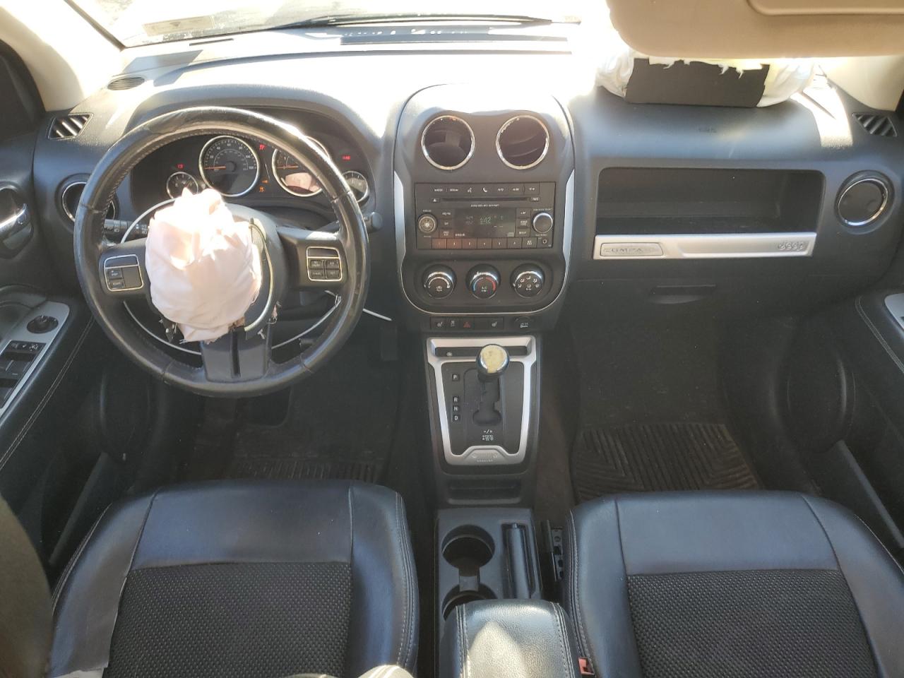 2014 Jeep Compass Latitude VIN: 1C4NJDEB0ED623655 Lot: 85654085