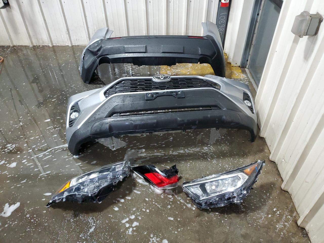 2020 Toyota Rav4 Xle VIN: 2T3P1RFV1LC102024 Lot: 86471065