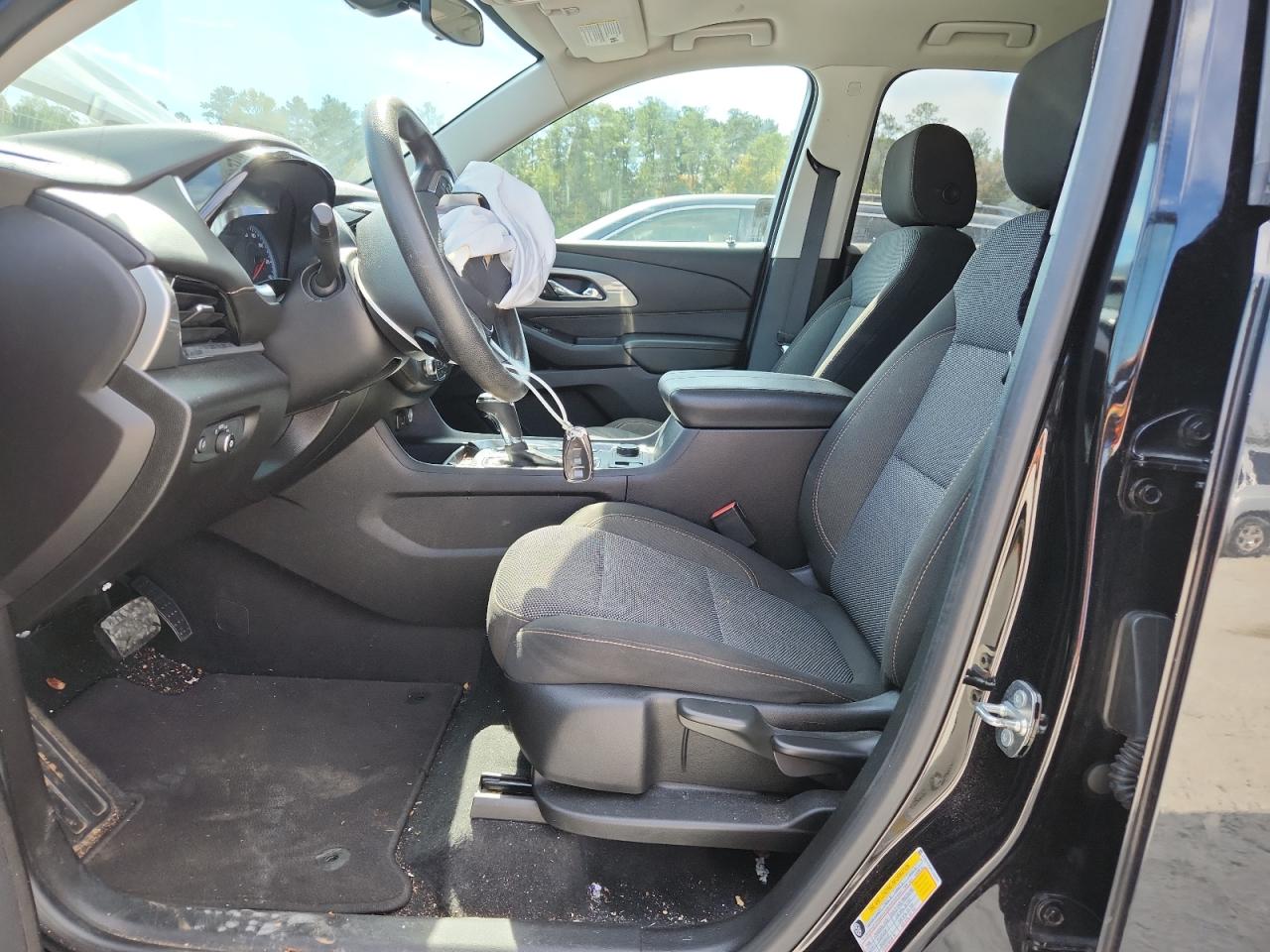 2018 Chevrolet Traverse Ls VIN: 1GNEVFKW8JJ182593 Lot: 87221675