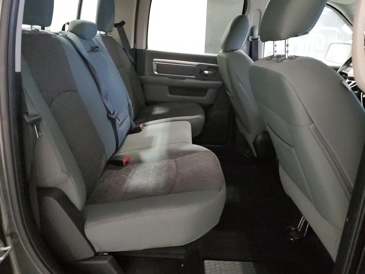 2018 Ram 1500 Slt VIN: 3C6RR7LT6JG129800 Lot: 89563675