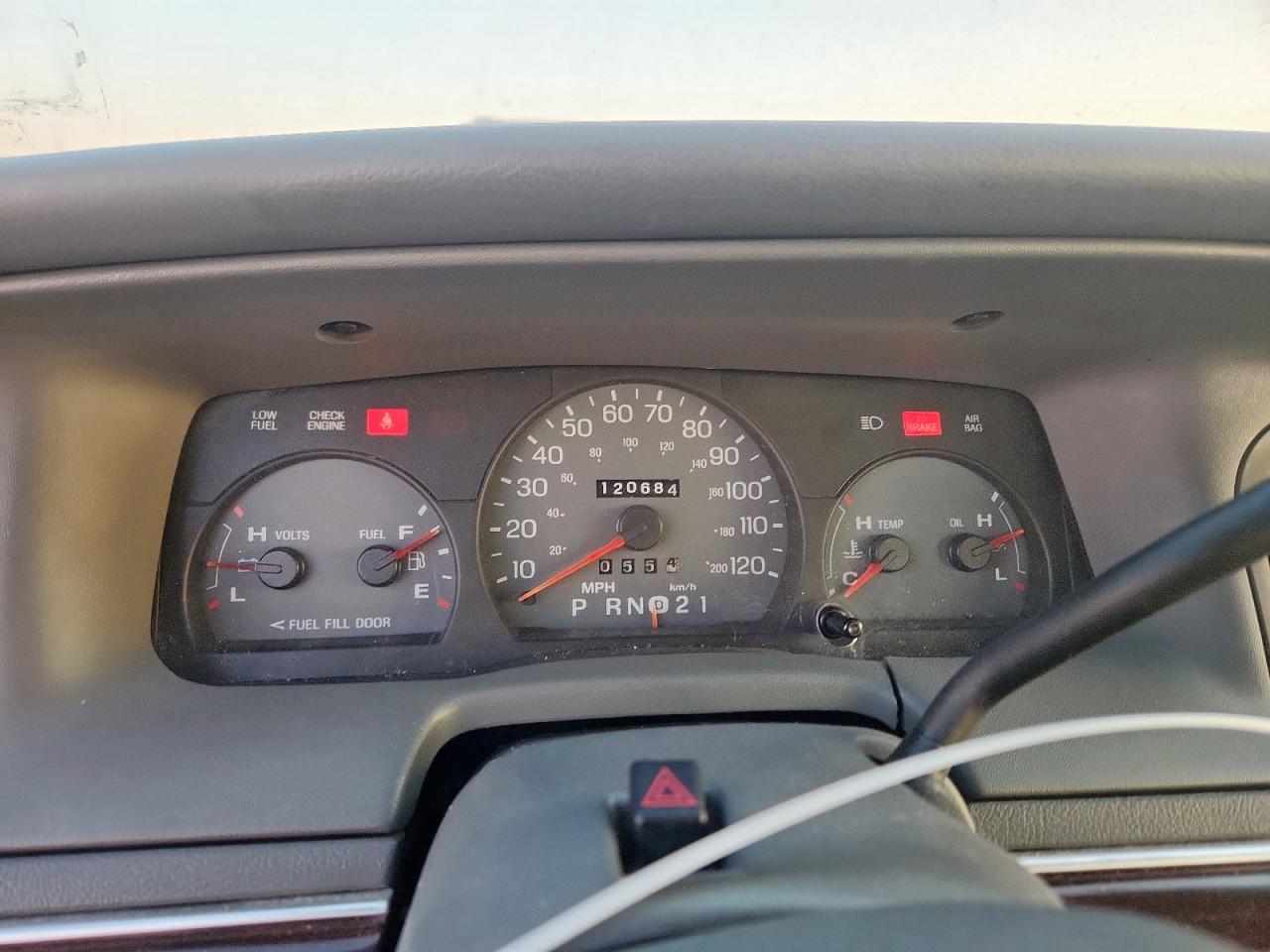 2003 Mercury Grand Marquis Gs VIN: 2MEFM74W03X636959 Lot: 86083275