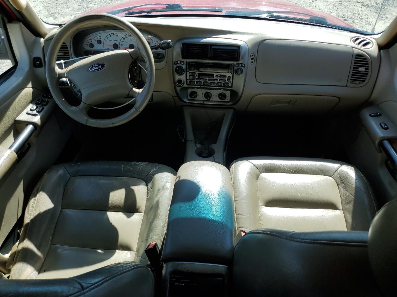 2005 Ford Explorer VIN: 1FMDU77KX5UA70770 Lot: 85867895