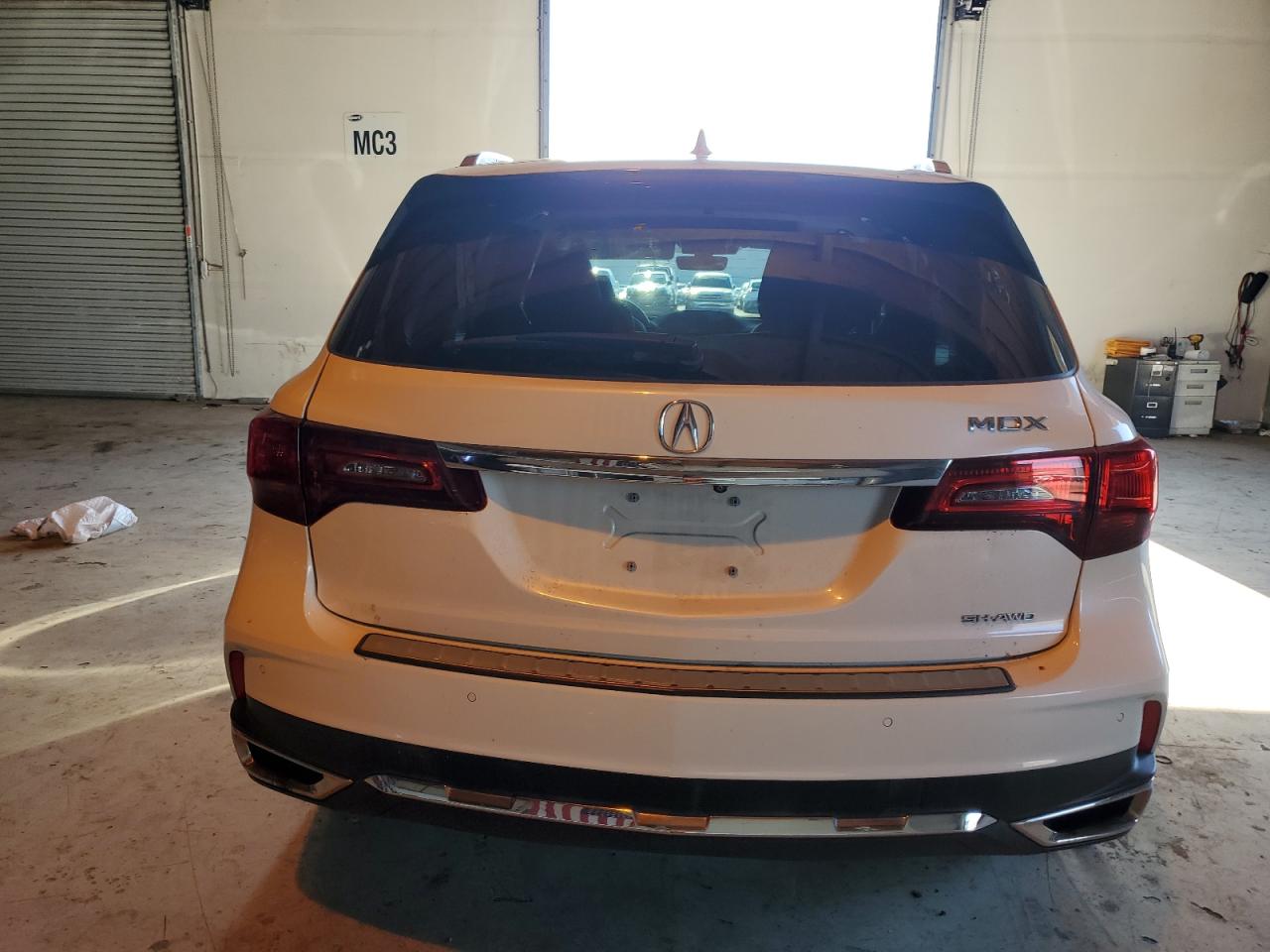 2018 Acura Mdx Advance VIN: 5J8YD4H87JL004976 Lot: 82272055