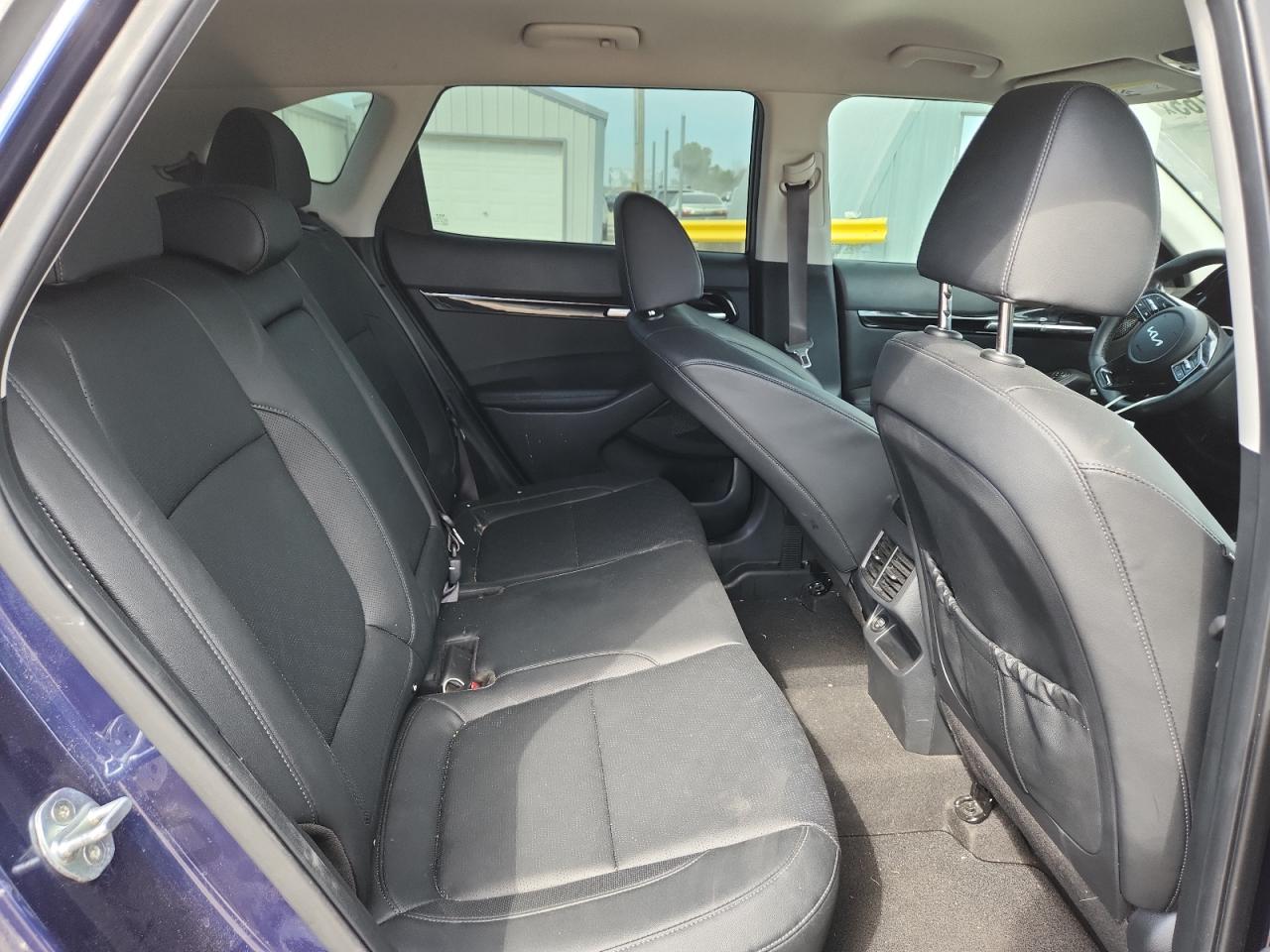 2022 Kia Seltos Sx VIN: KNDETCA27N7255841 Lot: 81961765