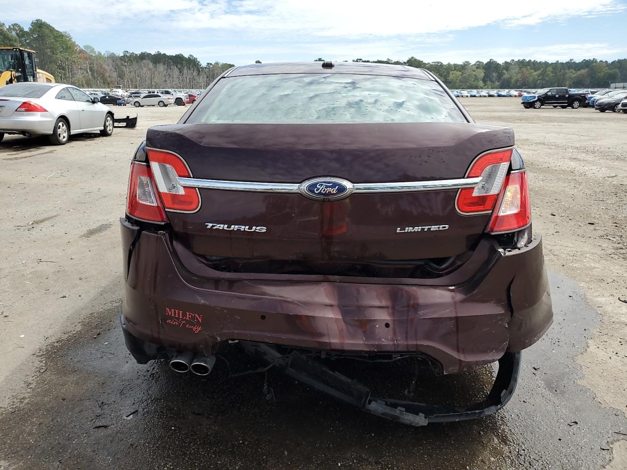 2010 Ford Taurus Limited VIN: 1FAHP2FW6AG163336 Lot: 84940245