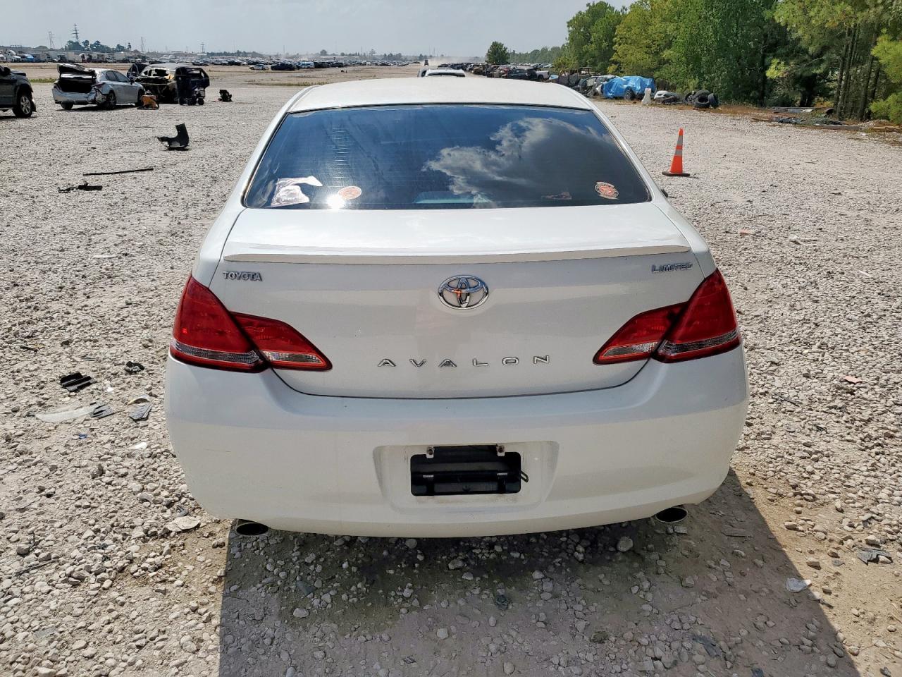 2007 Toyota Avalon Xl VIN: 4T1BK36B47U230197 Lot: 84965265