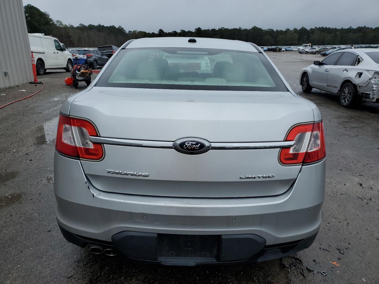 2012 Ford Taurus Limited VIN: 1FAHP2FWXCG142038 Lot: 89576485