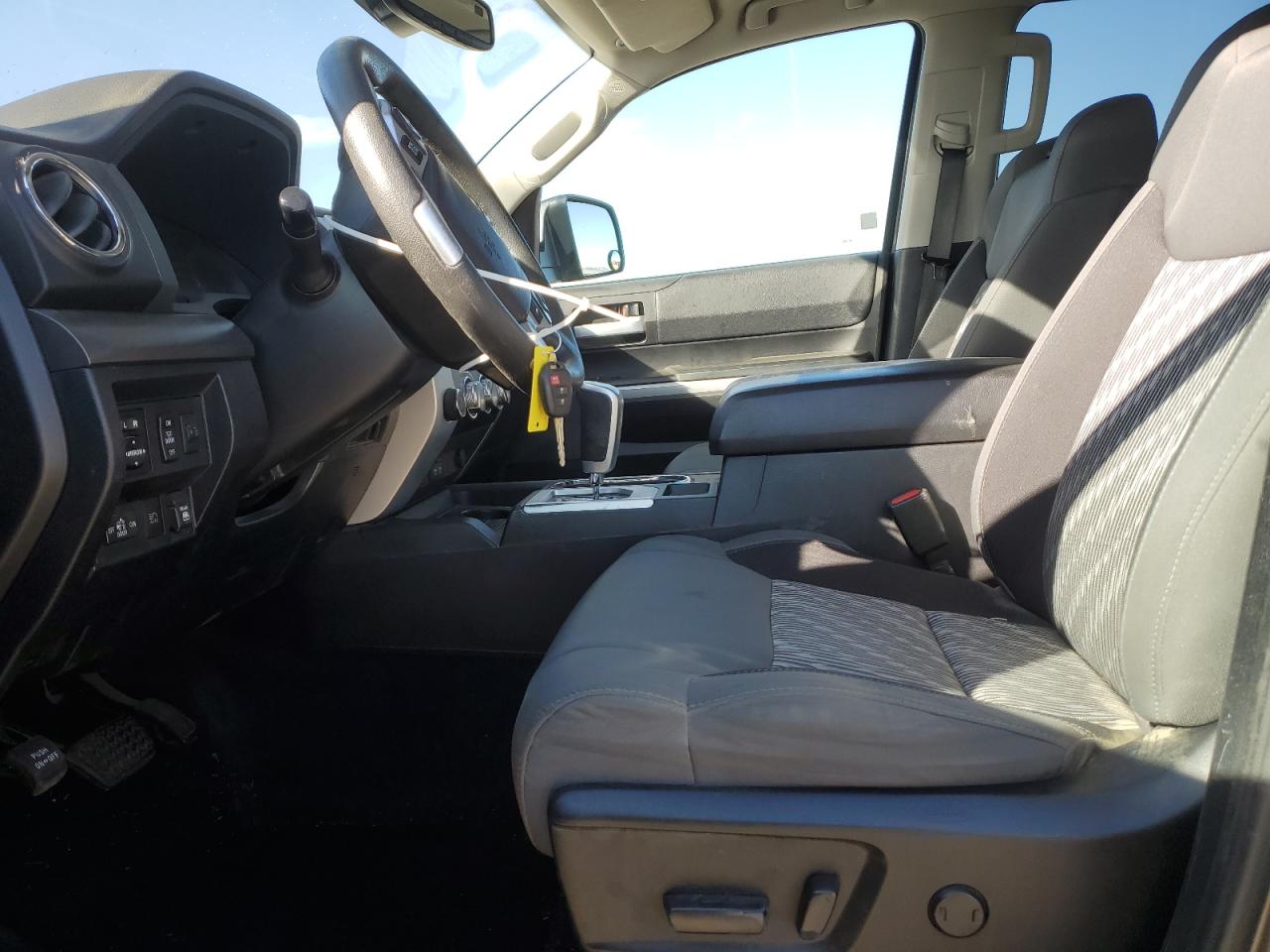 2021 Toyota Tundra Crewmax Sr5 VIN: 5TFDY5F10MX960178 Lot: 84632955