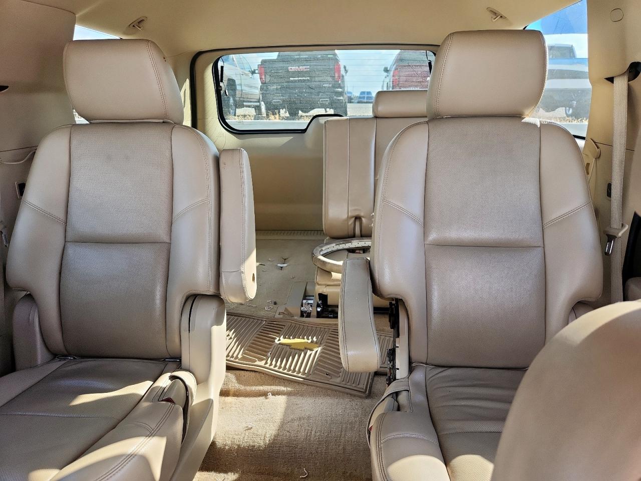 2011 Chevrolet Tahoe K1500 Ltz VIN: 1GNSKCE04BR380365 Lot: 85874385