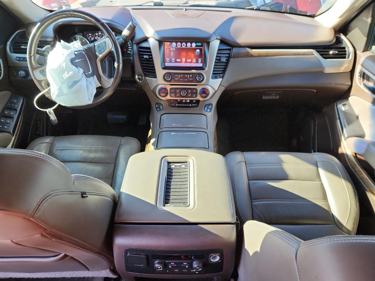 2018 GMC Yukon Xl Denali VIN: 1GKS1HKJ0JR138648 Lot: 90037535