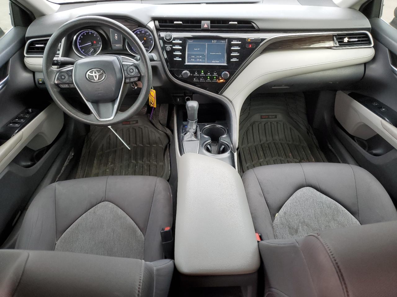 2019 Toyota Camry L VIN: 4T1B11HK6KU206724 Lot: 85738155