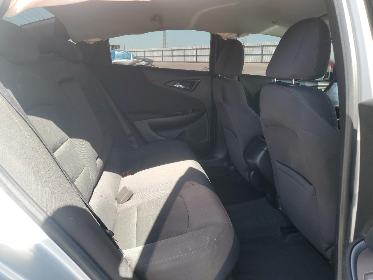 2018 Chevrolet Malibu Ls VIN: 1G1ZB5ST4JF104682 Lot: 82355675