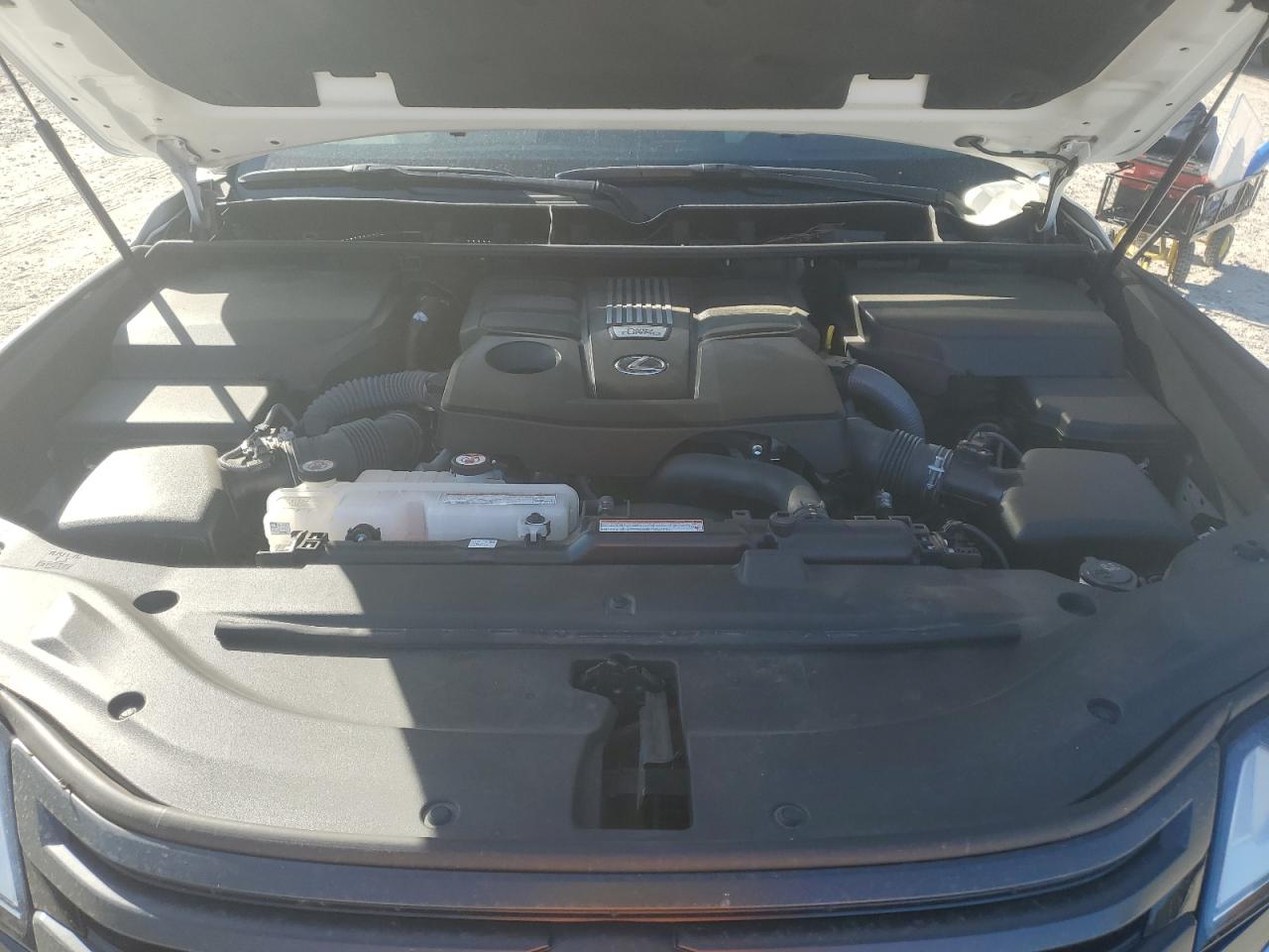 2024 Lexus Lx 600 Base VIN: JTJGB7CX2R4054932 Lot: 82760365