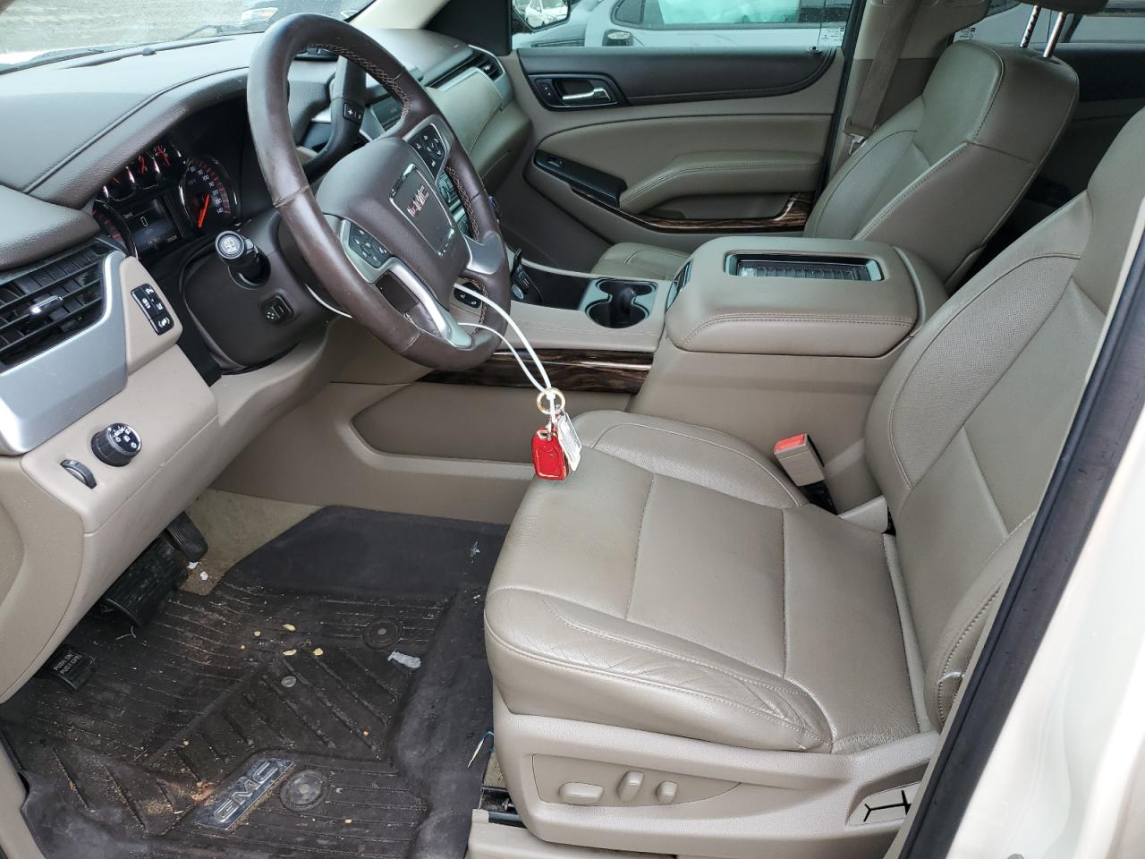 2015 GMC Yukon Slt VIN: 1GKS1BKC0FR558805 Lot: 81975875