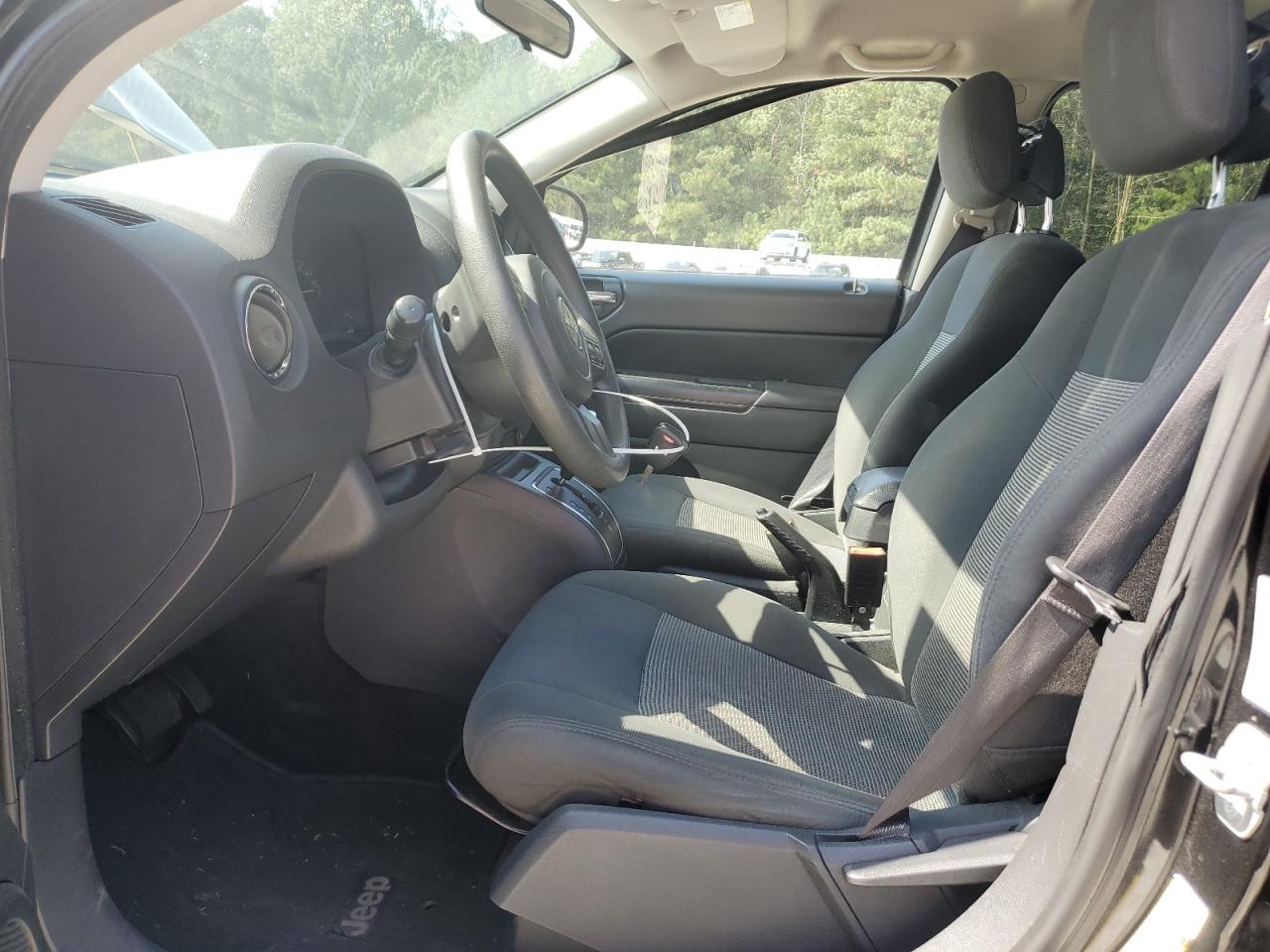 2015 Jeep Compass Sport VIN: 1C4NJDBB9FD332271 Lot: 82259225