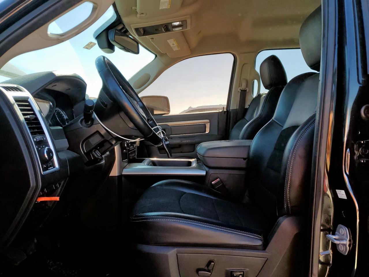 2017 Ram 1500 Slt VIN: 1C6RR6LT5HS662511 Lot: 90917155