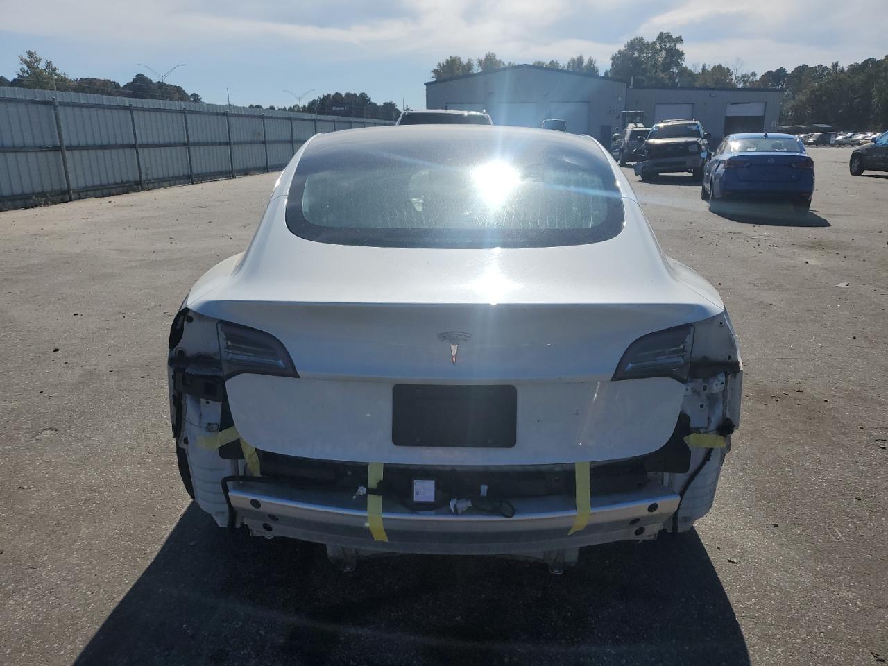 2020 Tesla Model 3 VIN: 5YJ3E1EA4LF785215 Lot: 87452125