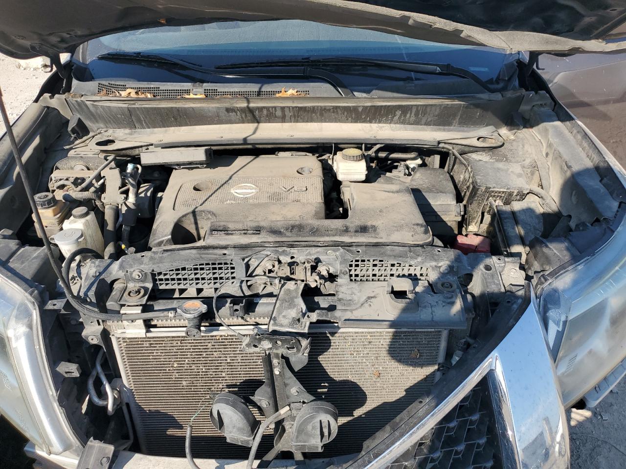 2015 Nissan Pathfinder S VIN: 5N1AR2MM0FC658083 Lot: 81996825