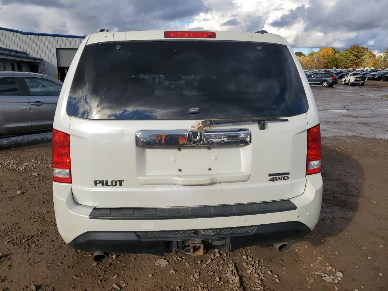 2012 Honda Pilot Touring VIN: 5FNYF4H9XCB021049 Lot: 82707845