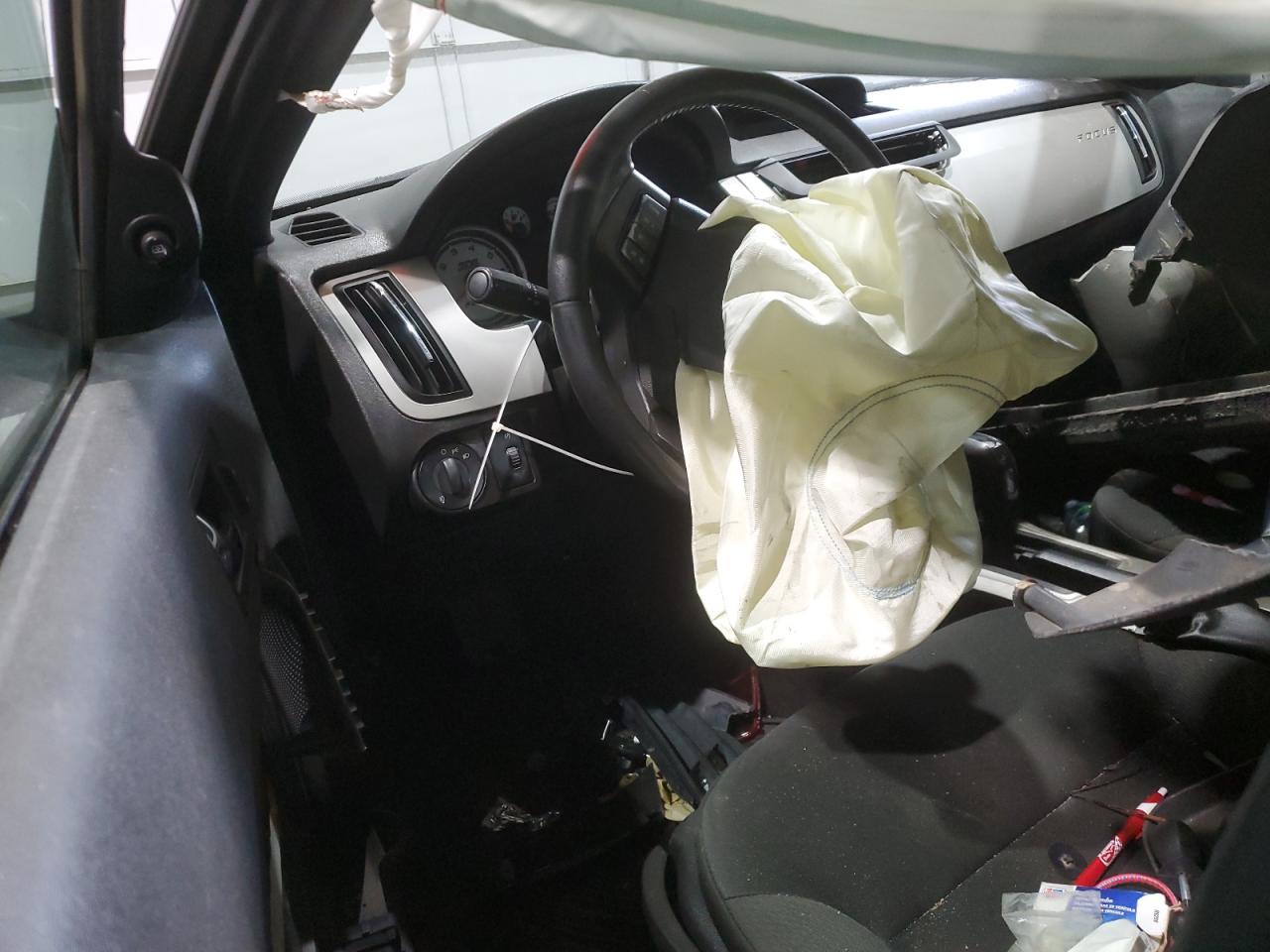 2010 Ford Focus Ses VIN: 1FAHP3GN5AW250307 Lot: 85112355