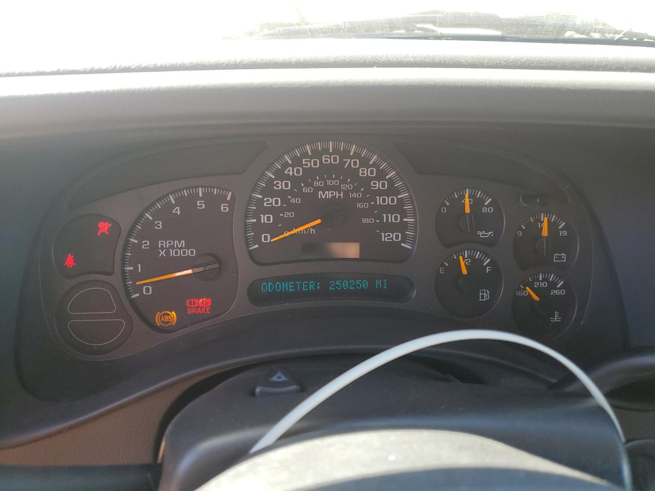 2003 Chevrolet Tahoe C1500 VIN: 1GNEC13T03R159598 Lot: 90467575