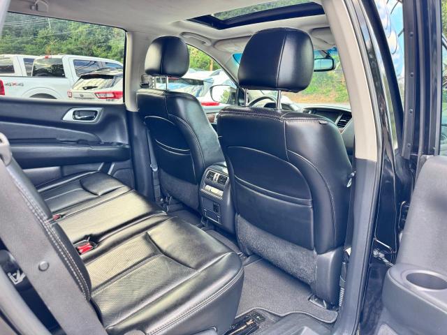  NISSAN PATHFINDER 2017 Черный