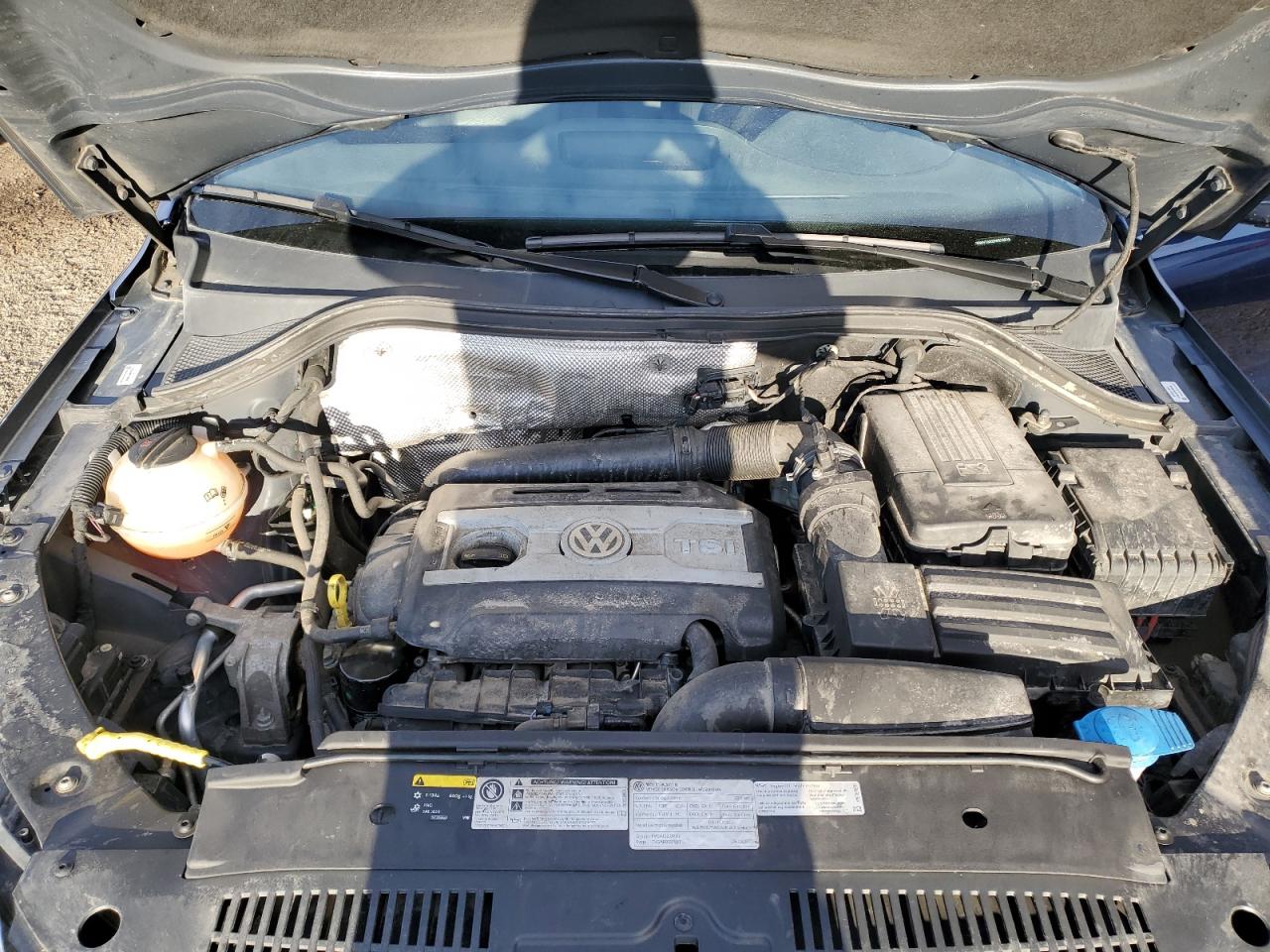 2015 Volkswagen Tiguan S VIN: WVGHV7AX2FW510215 Lot: 86894835