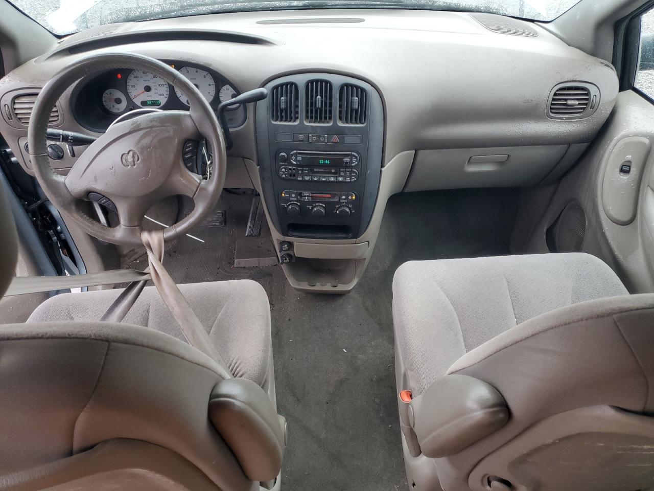 2003 Dodge Grand Caravan Sport VIN: 2D4GP44L03R235520 Lot: 81857745