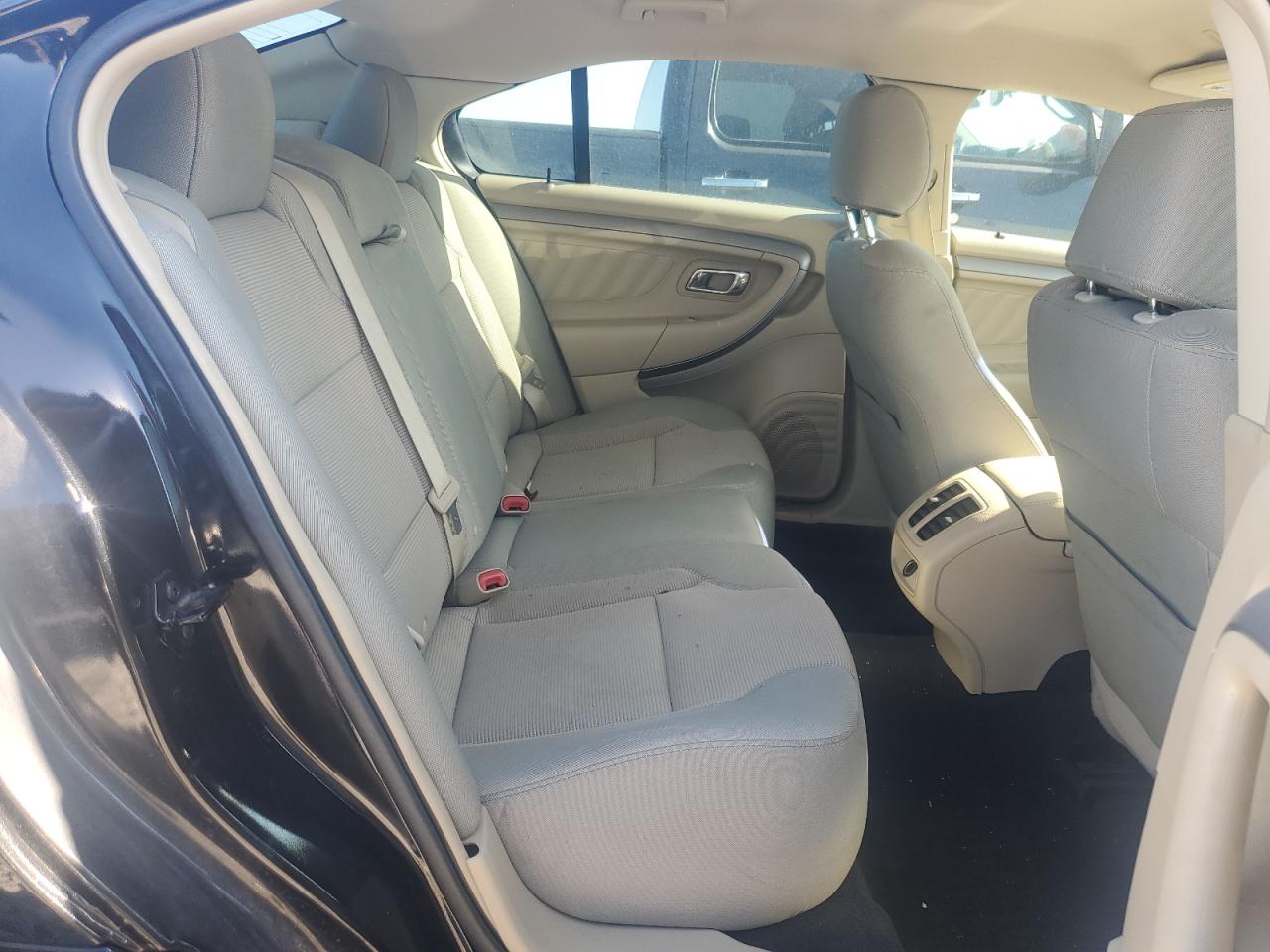 2015 Ford Taurus Sel VIN: 1FAHP2E87FG179944 Lot: 85570075