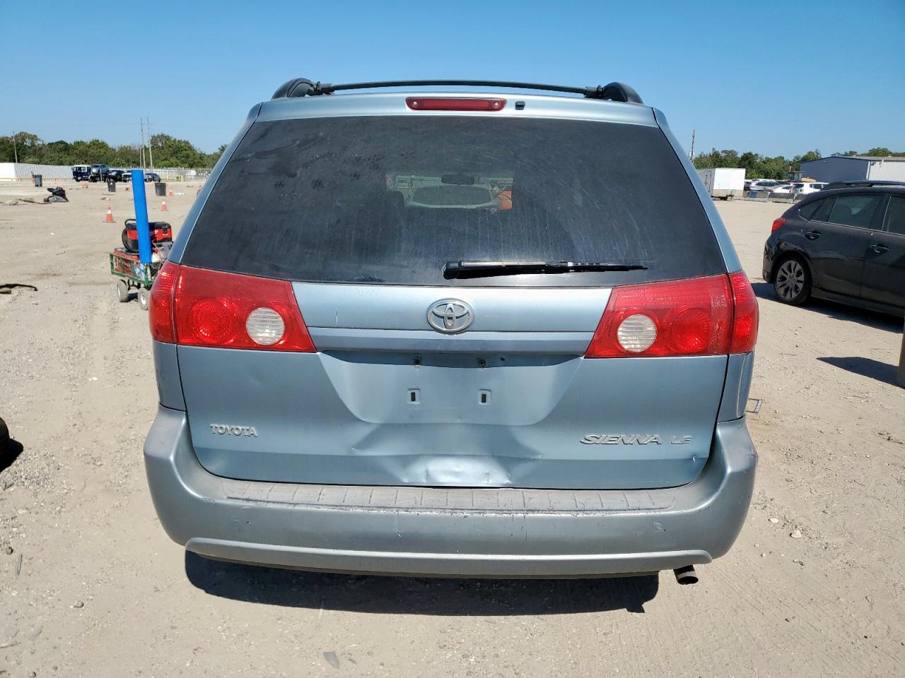 2008 Toyota Sienna Ce VIN: 5TDZK23C98S111058 Lot: 85915385
